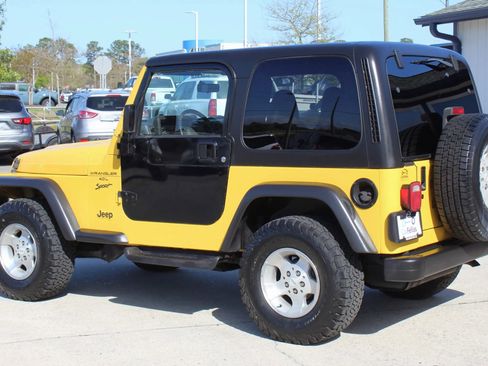 Used 2000 Jeep Wrangler Sport image 3