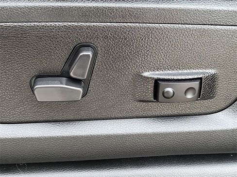 Certified 2024 RAM 3500 Big Horn w/ Night Edition image 21