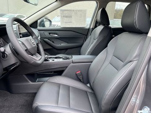 New 2026 Nissan Rogue Dark Armor AWD/4WD image 4