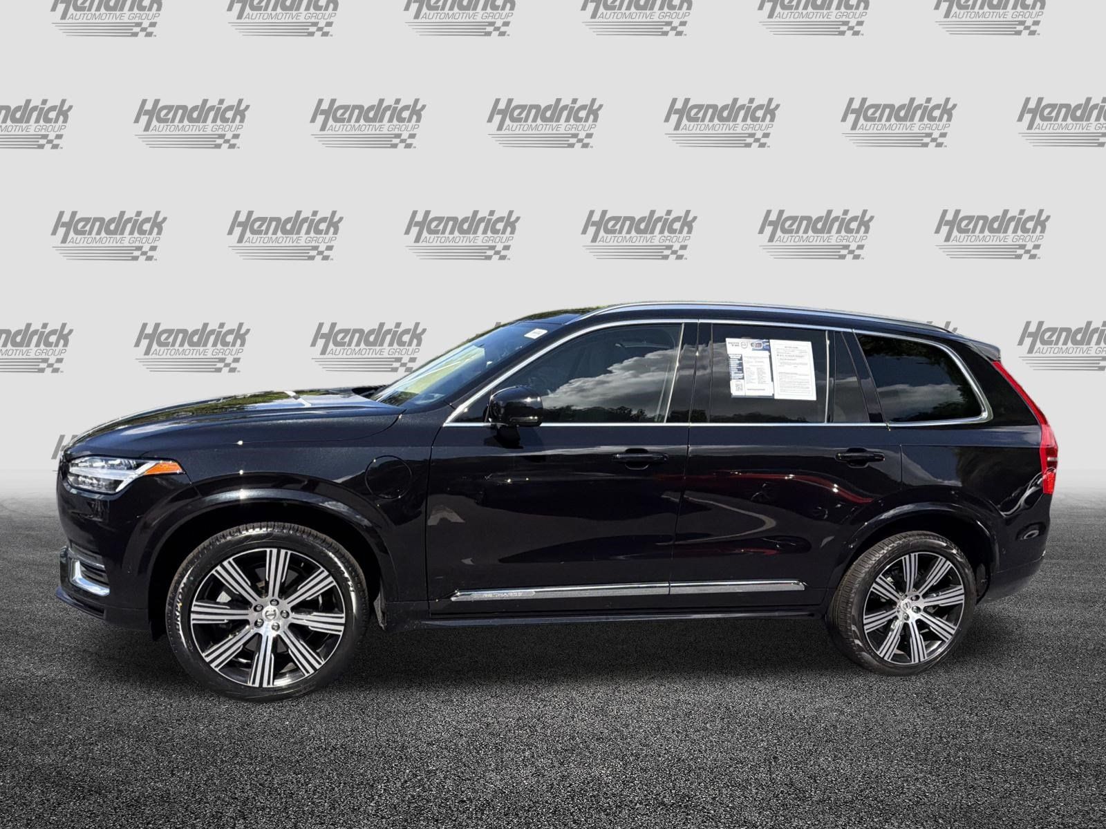 Certified 2024 Volvo XC90 T8 Ultimate w/ Protection Package Premier AWD/4WD image 7