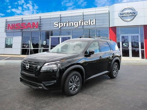 New 2025 Nissan Pathfinder SV w/ Black Appearance Package image 3