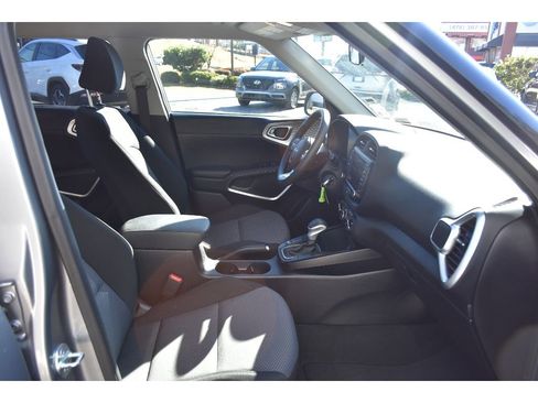 Used 2024 Kia Soul LX w/ Option Group 015 image 14