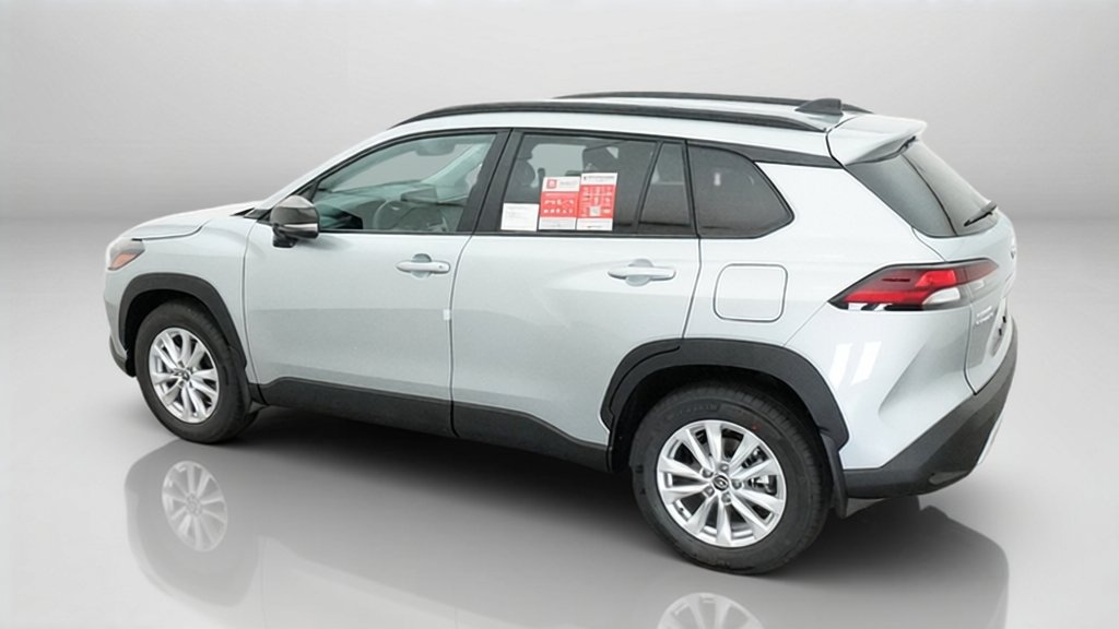 New 2026 Toyota Corolla Cross LE FWD image 29
