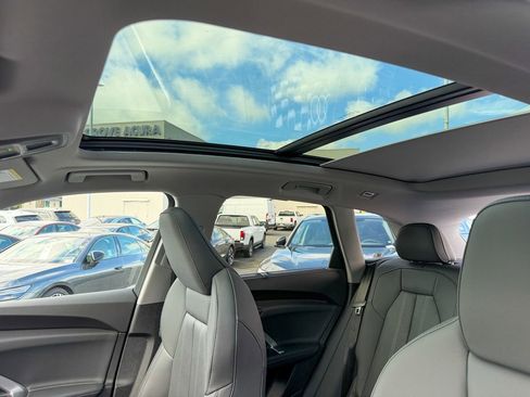 New 2026 Audi Q5 Premium Plus image 24