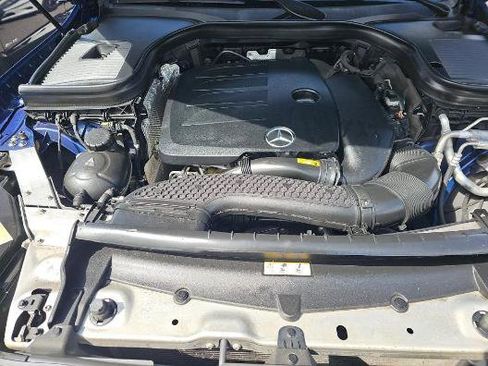 Used 2020 Mercedes-Benz GLC 300 4MATIC image 7