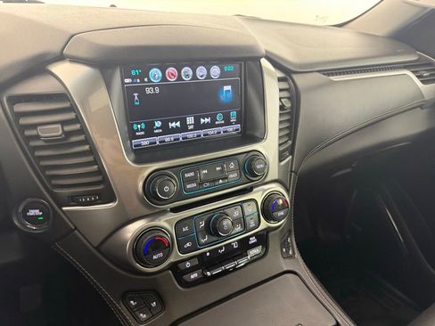 Used 2018 Chevrolet Tahoe Premier AWD/4WD image 31