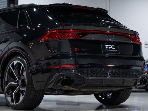 Used 2024 Audi RS Q8 AWD/4WD image 17