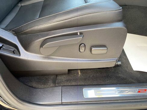 Used 2018 Chevrolet Colorado ZR2 image 32