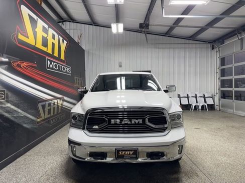 Used 2019 RAM 1500 Laramie w/ Convenience Group image 30