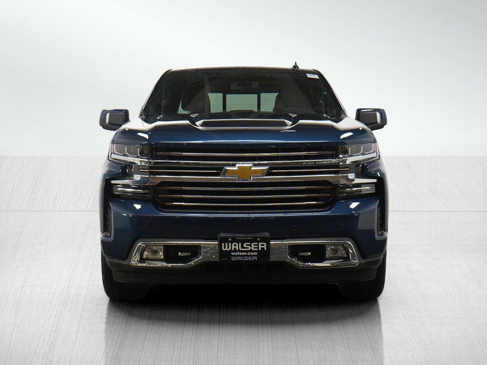 Used 2022 Chevrolet Silverado 1500 High Country w/ Safety Package II AWD/4WD image 8