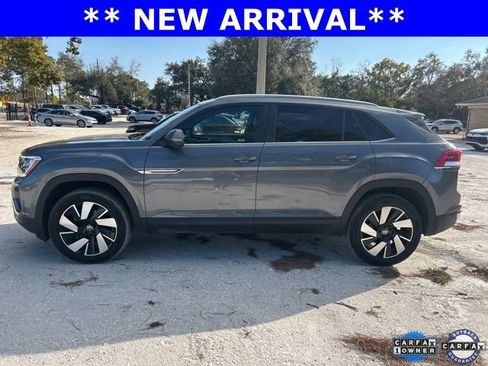 Used 2025 Volkswagen Atlas Cross Sport SE image 16