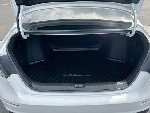 Used 2025 Honda Accord LX image 22
