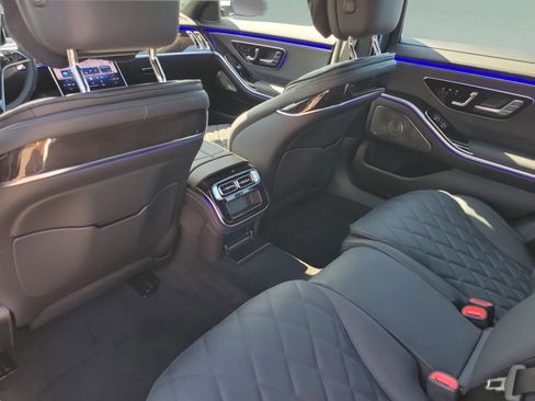 New 2026 Mercedes-Benz S 580 4MATIC Sedan image 10