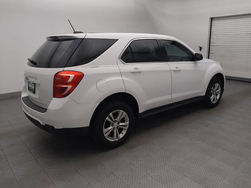 Used 2017 Chevrolet Equinox LS FWD image 10