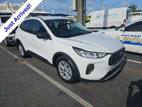 Used 2024 Ford Escape Active FWD image 2