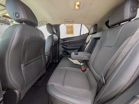 Used 2023 Buick Encore GX Select w/ Sport Touring Package image 22
