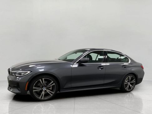 Used 2019 BMW 330i xDrive Sedan w/ Premium Package AWD/4WD image 7