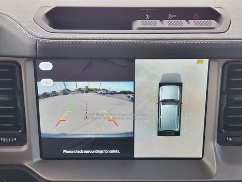 New 2026 Ford Bronco Outer Banks image 17