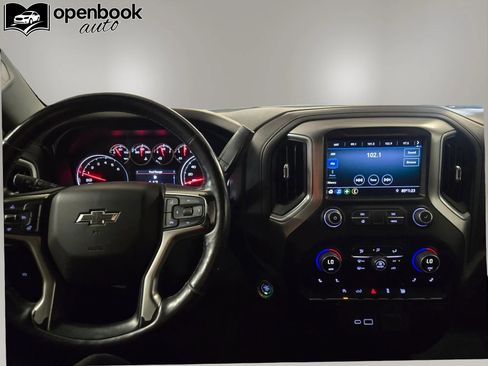 Used 2019 Chevrolet Silverado 1500 RST w/ All-Star Edition AWD/4WD image 14