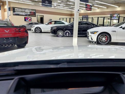 Used 2015 Mercedes-Benz S 550 Sedan image 30