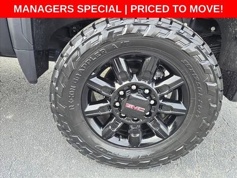 Used 2026 GMC Sierra 3500 AT4 image 19