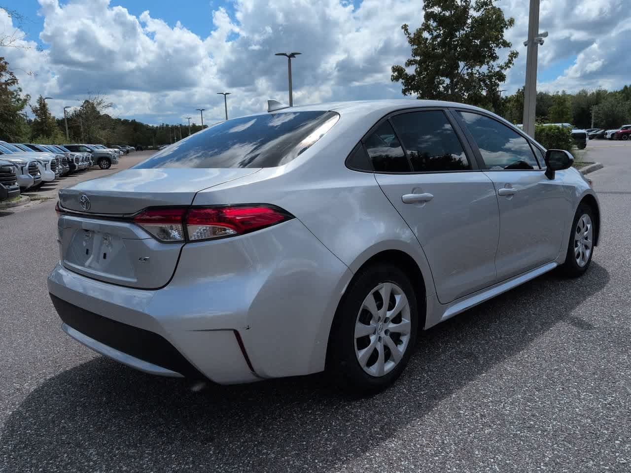 Certified 2022 Toyota Corolla LE FWD image 6