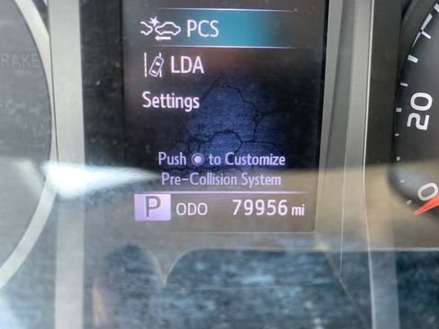 Used 2021 Toyota Tacoma SR RWD image 17