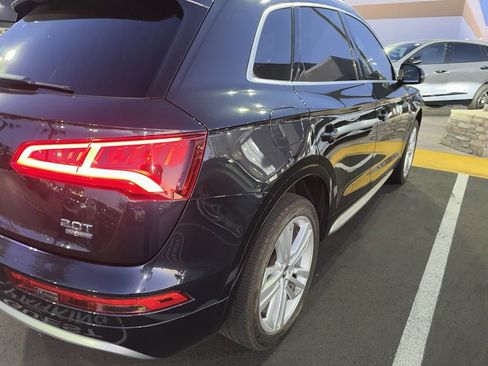 Used 2018 Audi Q5 2.0T Premium Plus w/ Premium Plus Package AWD/4WD image 5