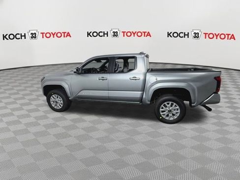 New 2025 Toyota Tacoma SR5 image 5