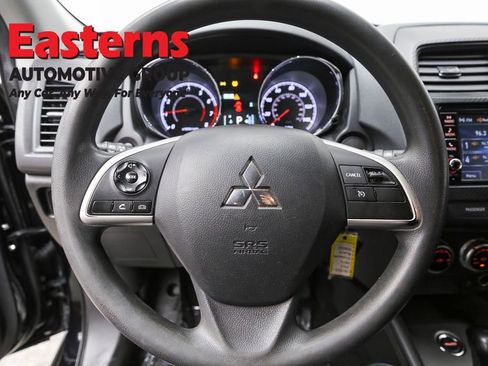 Used 2023 Mitsubishi Outlander Sport ES AWD/4WD image 10
