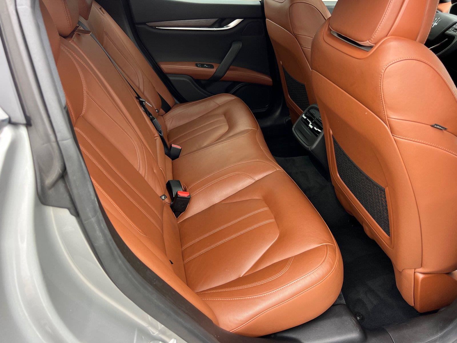 Used 2017 Maserati Ghibli S RWD image 15