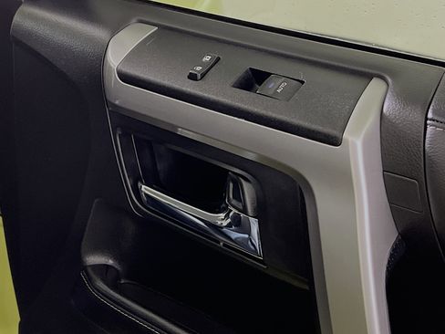 Used 2023 Toyota 4Runner TRD Sport image 32