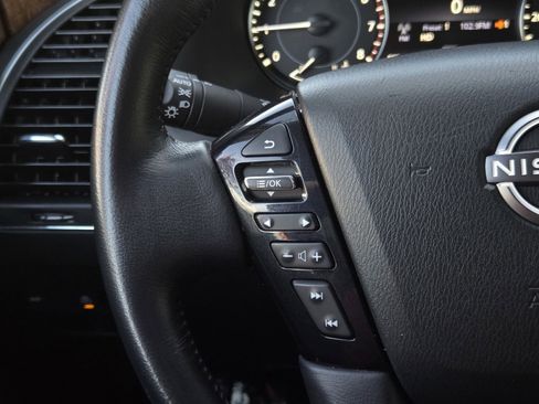 Used 2023 Nissan Armada SL w/ Captain's Chairs Package image 24