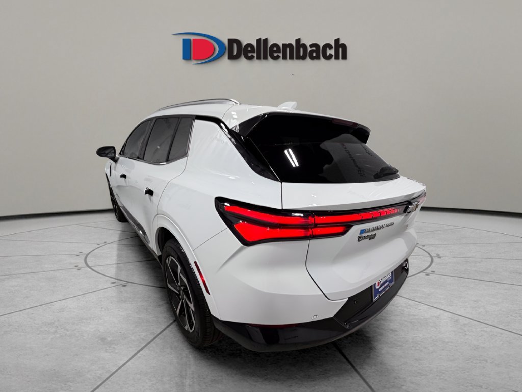 Certified 2024 Chevrolet Equinox EV LT w/ LPO, All-Weather Mat Package AWD/4WD image 3