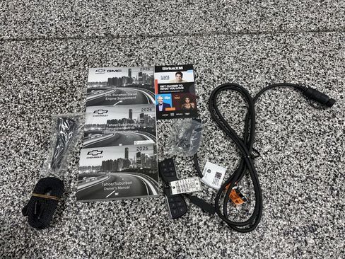 New 2026 Chevrolet Suburban Z71 w/ Comfort Package AWD/4WD image 24