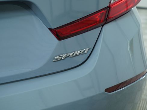 Used 2022 Honda Accord Sport image 19
