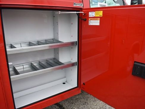 New 2026 Chevrolet Express 3500 w/ Power Convenience Package image 14