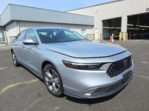 Used 2024 Honda Accord EX image 1