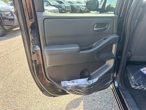 New 2026 Nissan Frontier SV AWD/4WD image 14