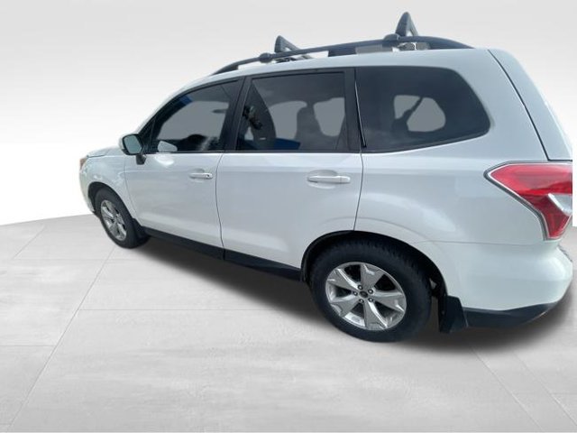 Used 2016 Subaru Forester 2.5i Premium w/ Protection Package #1 AWD/4WD image 14