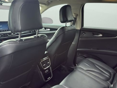 Used 2022 Lincoln Nautilus Reserve w/ Equipment Group 201A image 29