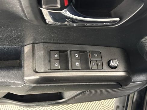 Used 2017 Toyota Tacoma TRD Off-Road image 26