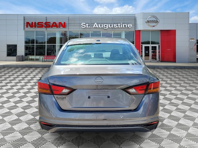 Certified 2024 Nissan Altima 2.5 SV FWD image 3
