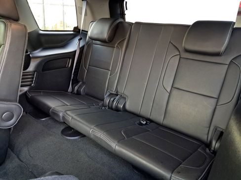 Used 2017 GMC Yukon Denali image 17