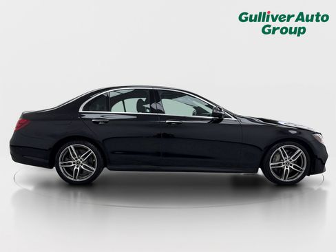 Used 2019 Mercedes-Benz E 450 4MATIC Sedan w/ Premium Package image 10