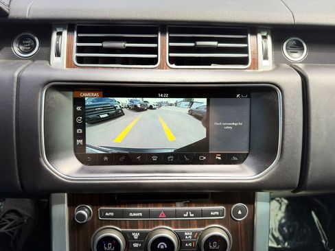 Used 2017 Land Rover Range Rover Supercharged AWD/4WD image 34