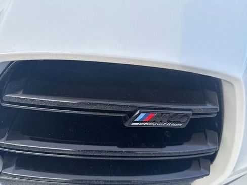 Used 2021 BMW M4 Competition image 4