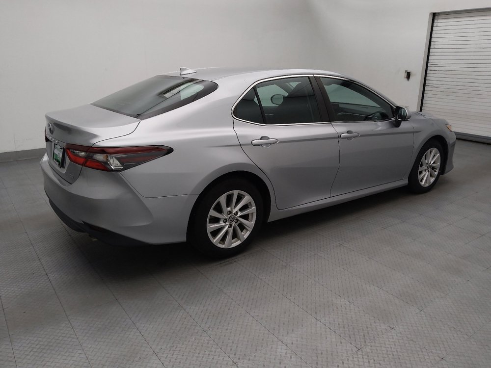 Used 2023 Toyota Camry LE FWD image 10