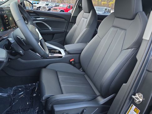 New 2025 Audi Q5 Premium Plus image 15
