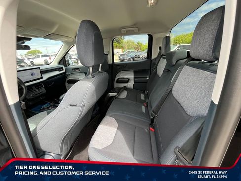 Used 2025 Ford Maverick XLT w/ Equipment Group 302A AWD/4WD image 12